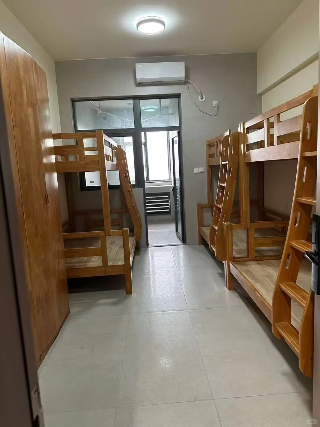 在电子厂一个月8000左右，打算长期干