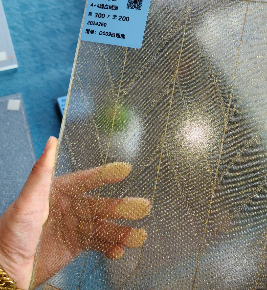 用这个玻璃做推拉门 一小区人都被迷倒了