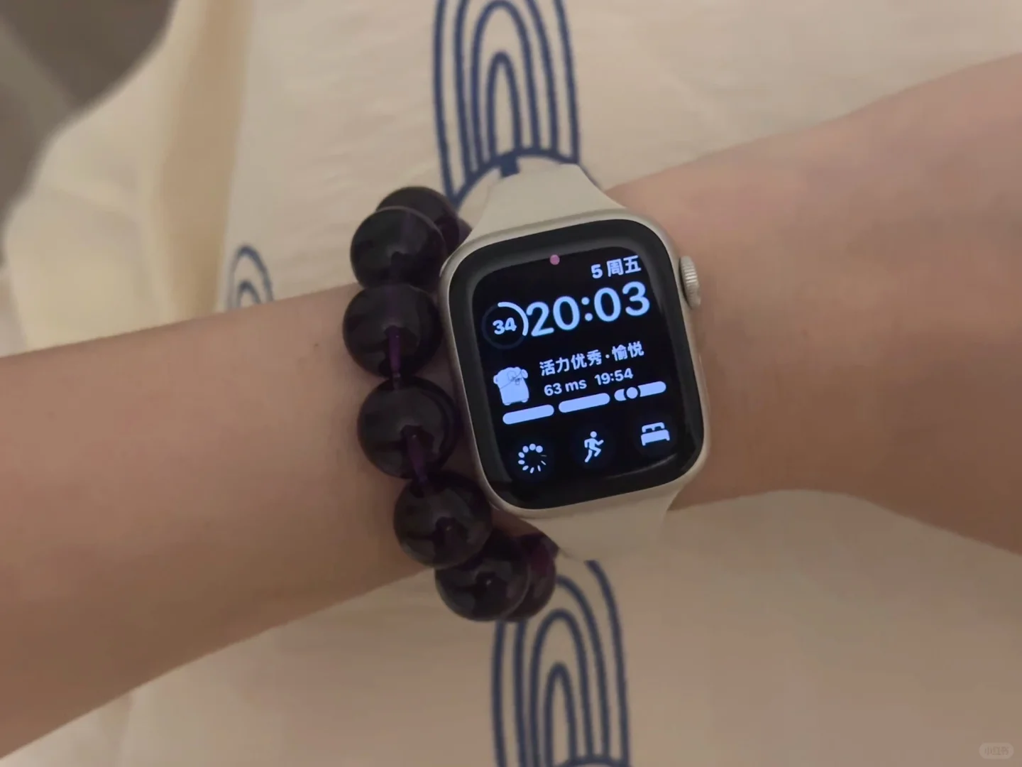 樱花妹怎么吃的都开挂啊。。