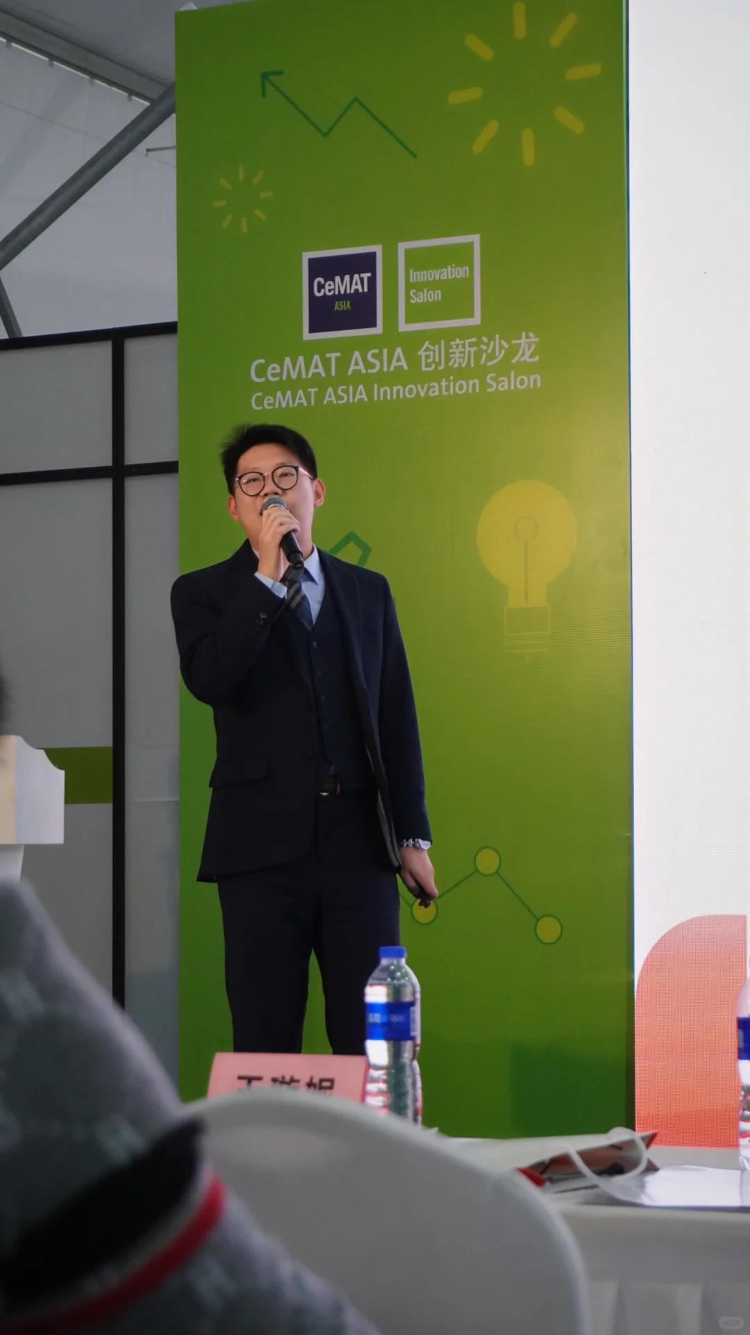 铁木牛无人物流机器人&CeMAT上海展