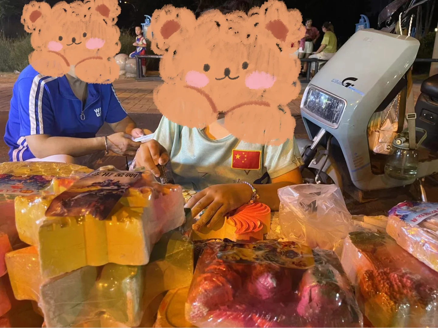 大学生摆地摊创业 考古寻宝