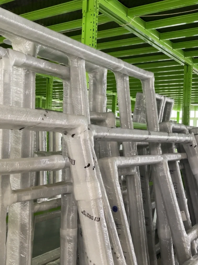 成都封窗，打卡真正的原生铝材门窗源头工厂！