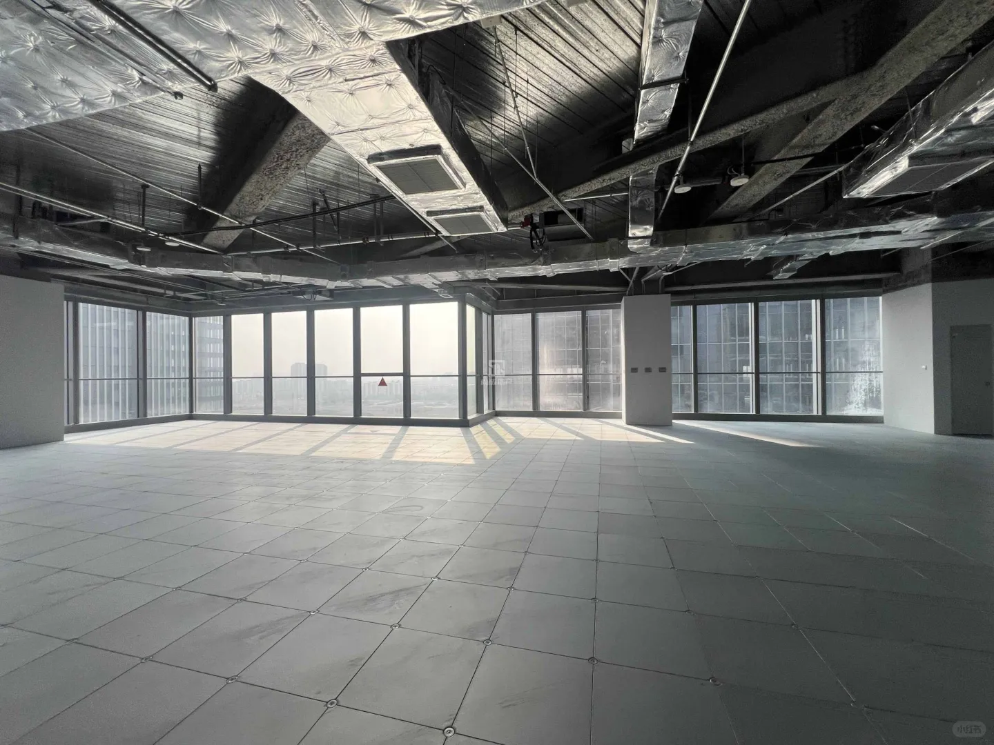 陆港联合数字创新中心 布局低空经济赛道