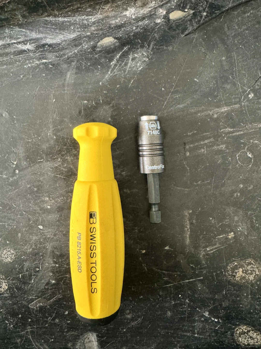 欢迎两名新同学