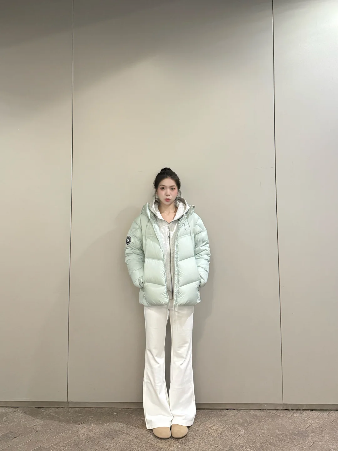 冬天实用穿搭 鹅绒服➕微喇裤 简约韩系！