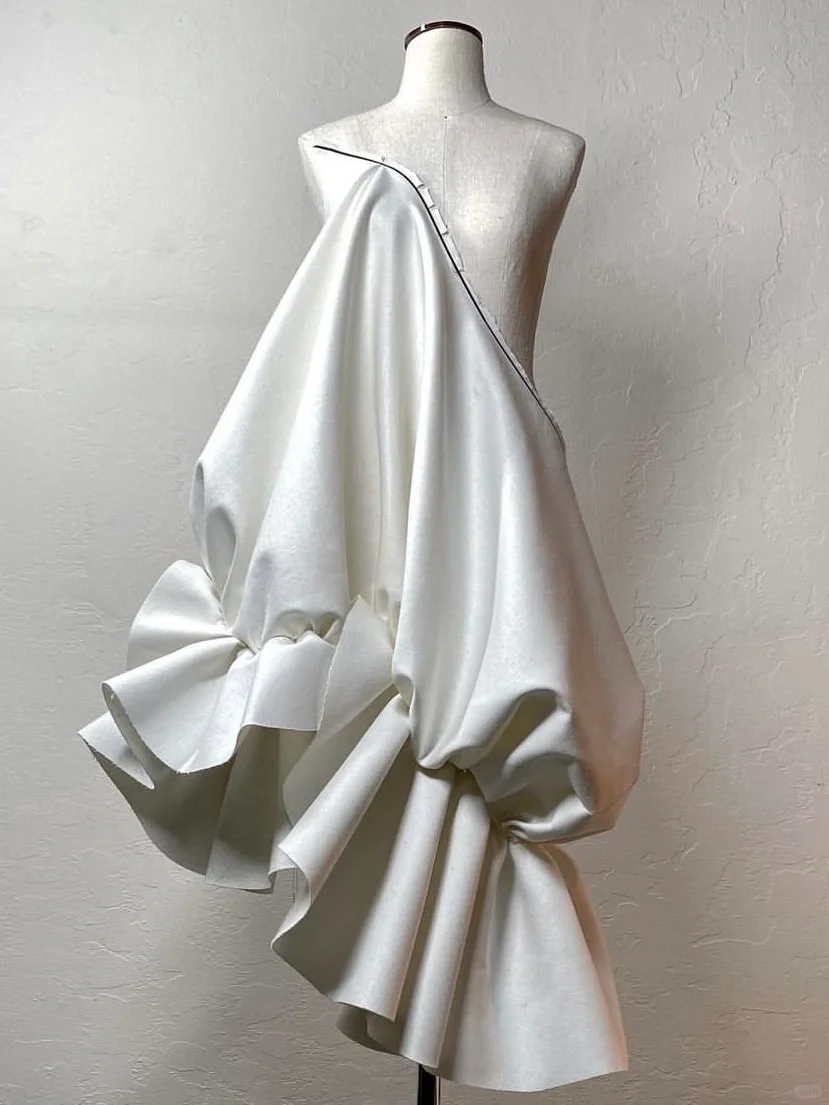 审美提升｜立裁分享?宝藏大师的建筑美廓形