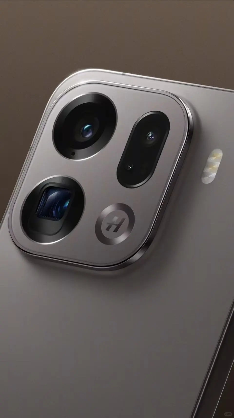 OPPO Find X9 来啦，帅不帅？