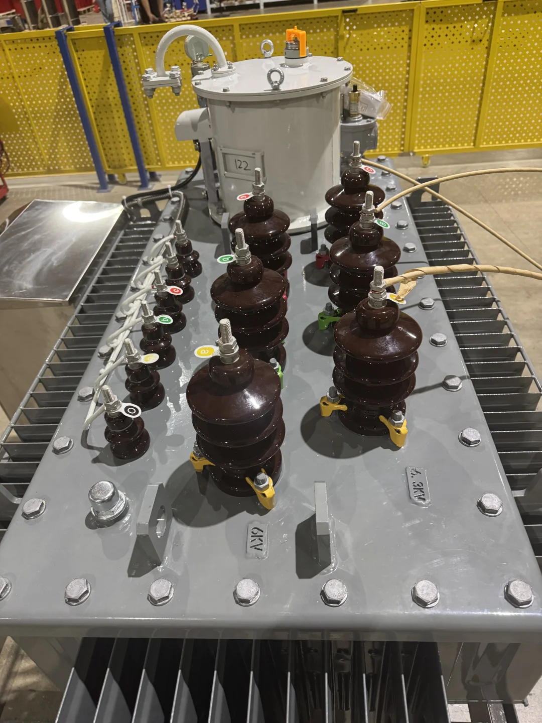 SVR-3150/8-10三相线路调压器