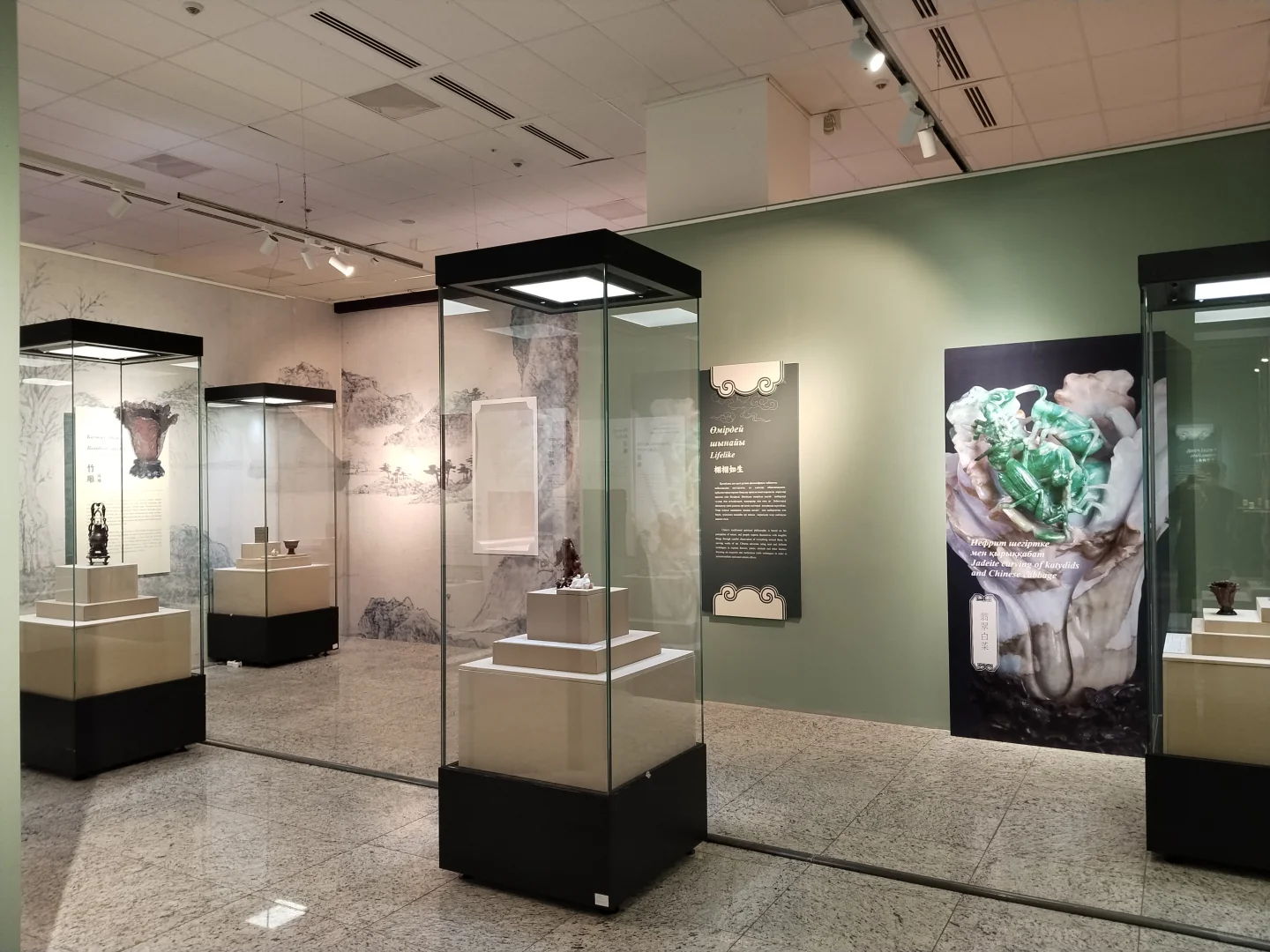 天津 展览会 在 阿斯塔纳