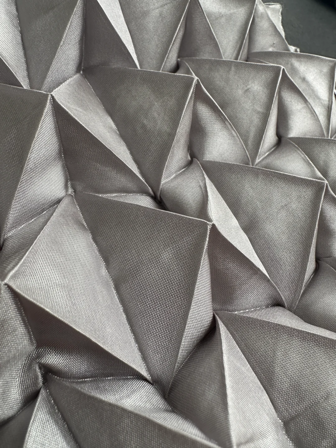 折纸褶皱肌理面料