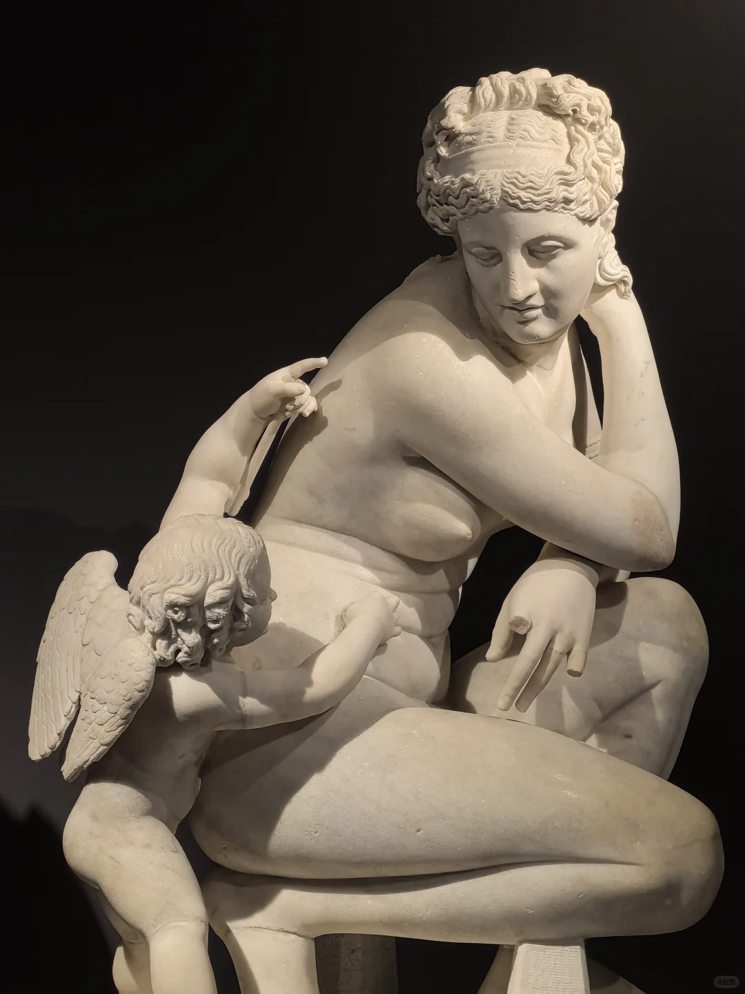 夜游博物馆小记?聊聊两场不同的希腊展