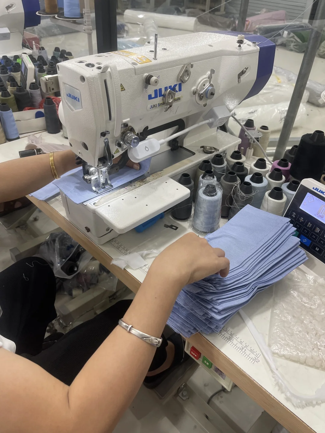 想开发自己的小众品牌怎样跟工厂谈合作?