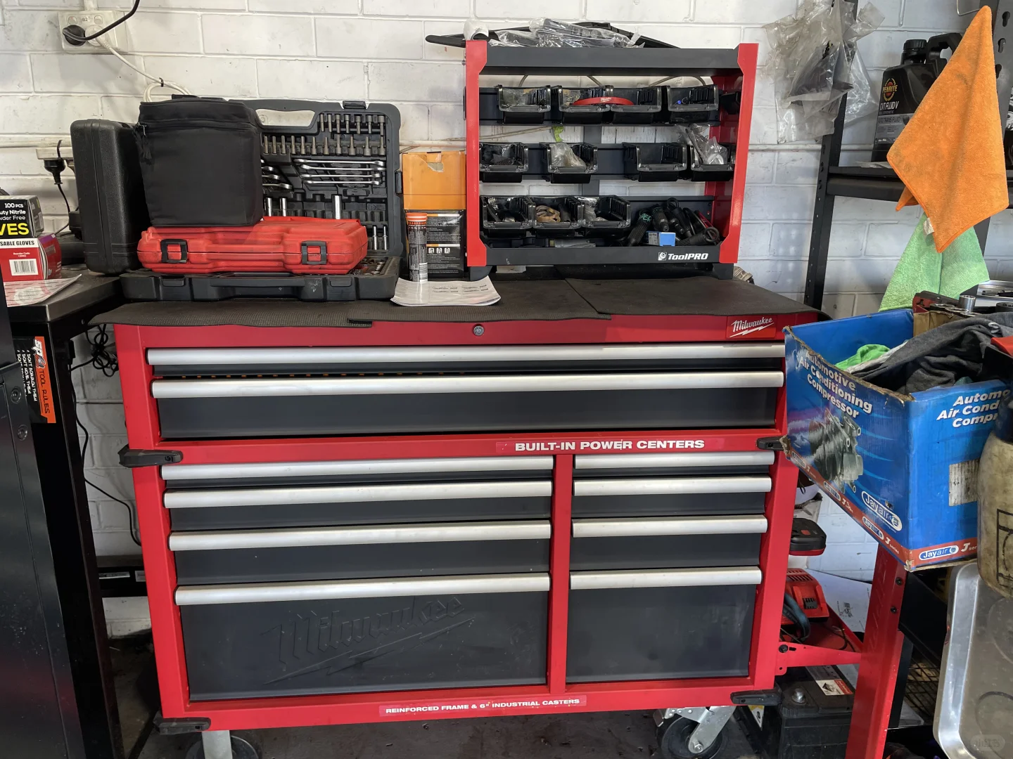 珀斯汽修日常Mechanic daily in Perth