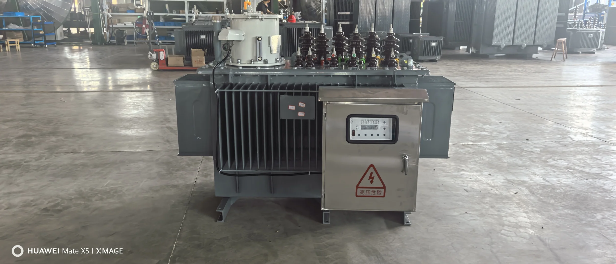 SVR-3150/8-10三相线路调压器