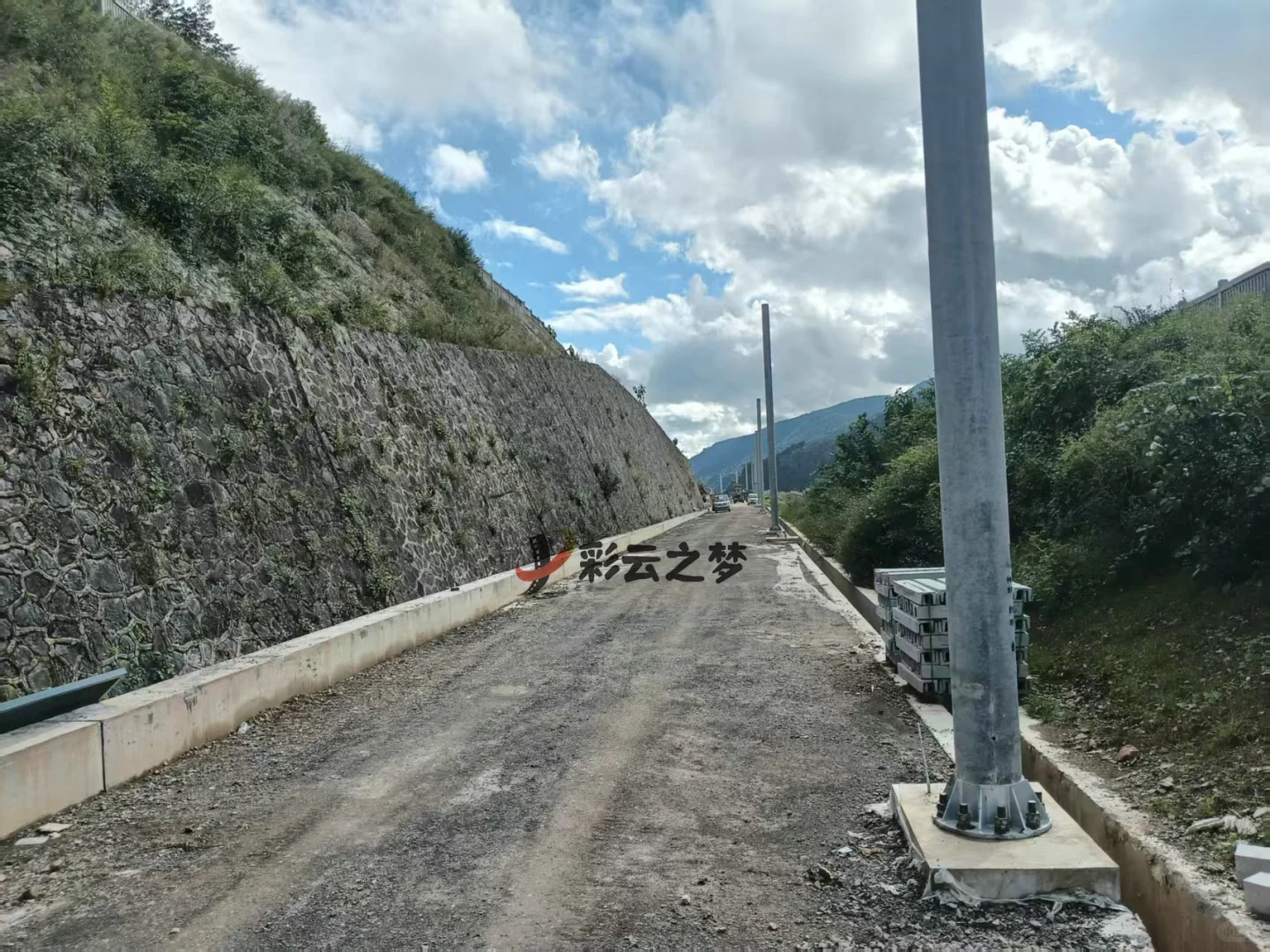 探访老昆玉铁路18公里附近电气化改造