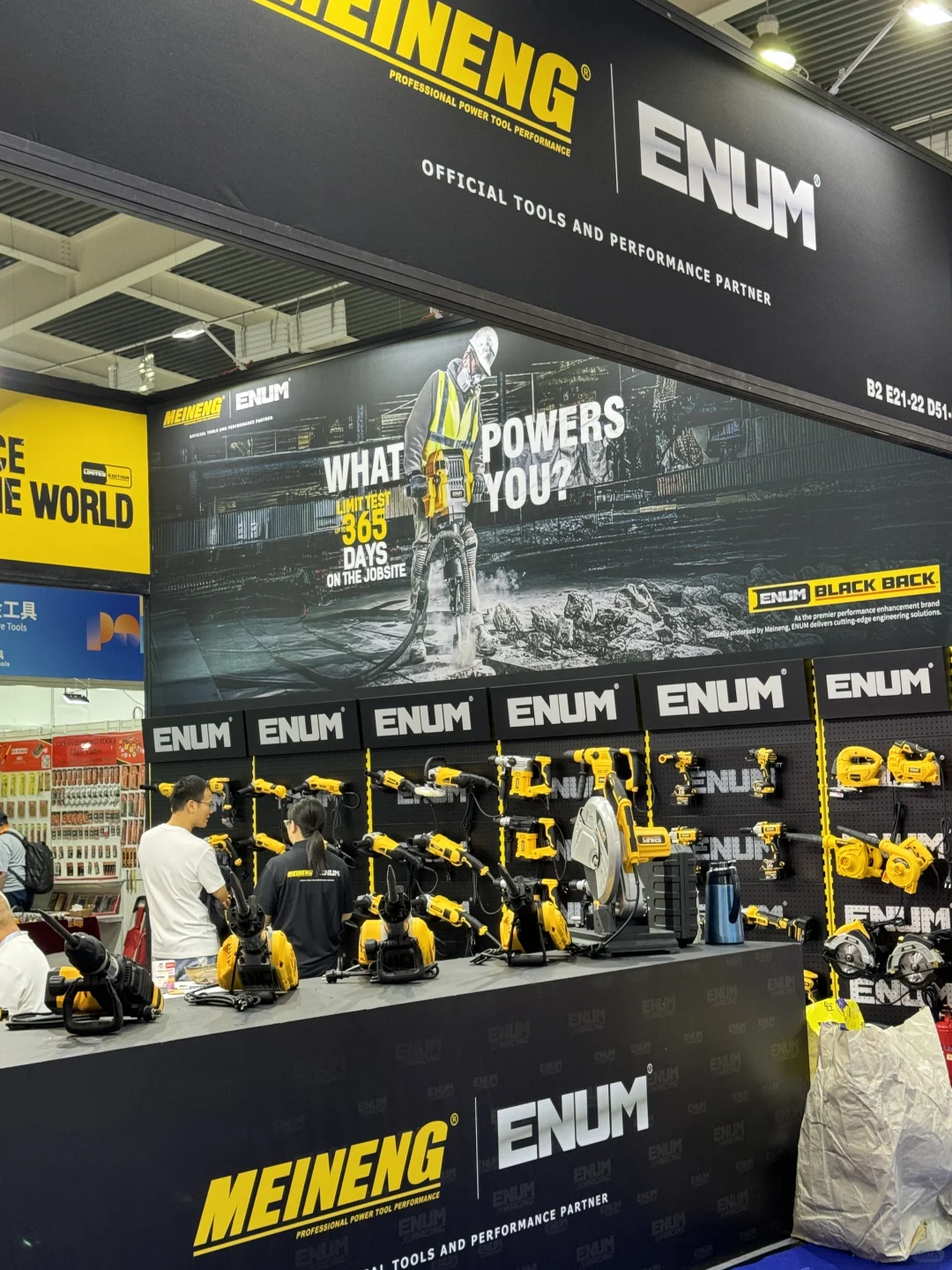 这款激光工具让老外当场追加2000套订单！