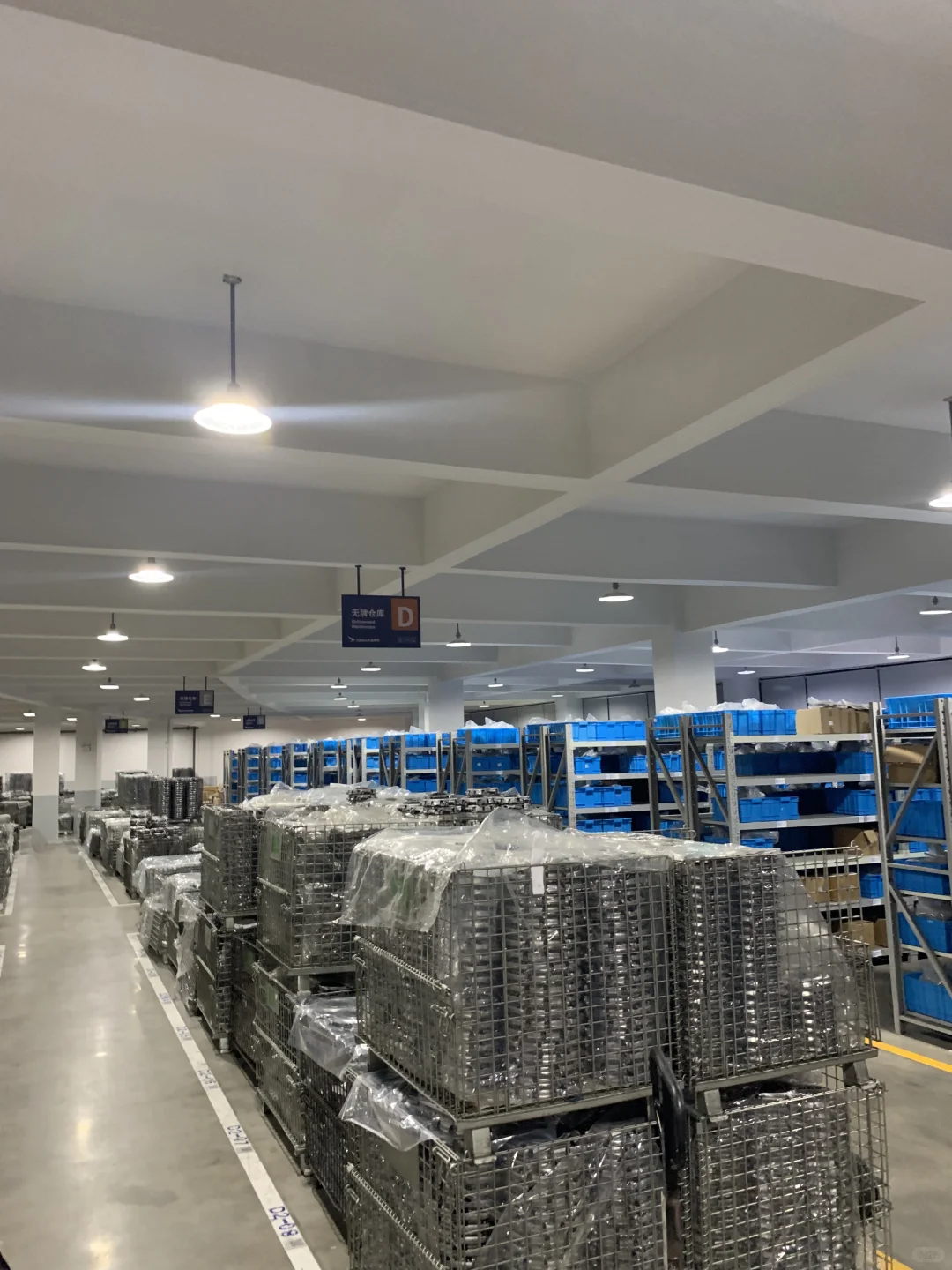 晚上坏！人都去哪了！