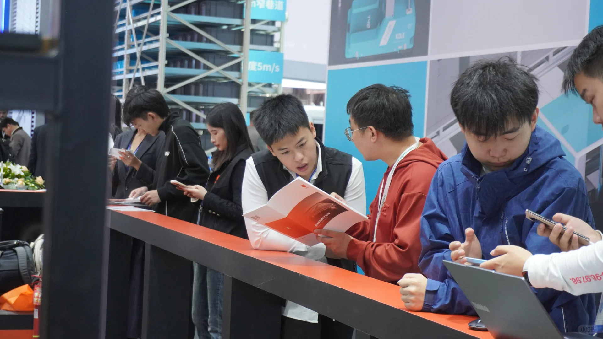 铁木牛无人物流机器人&CeMAT上海展