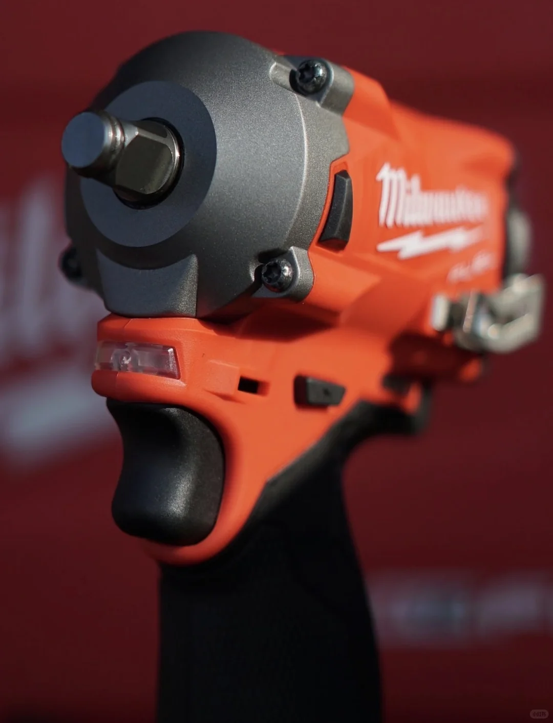 Milwaukee大多就为了这份颜值，性能也可以