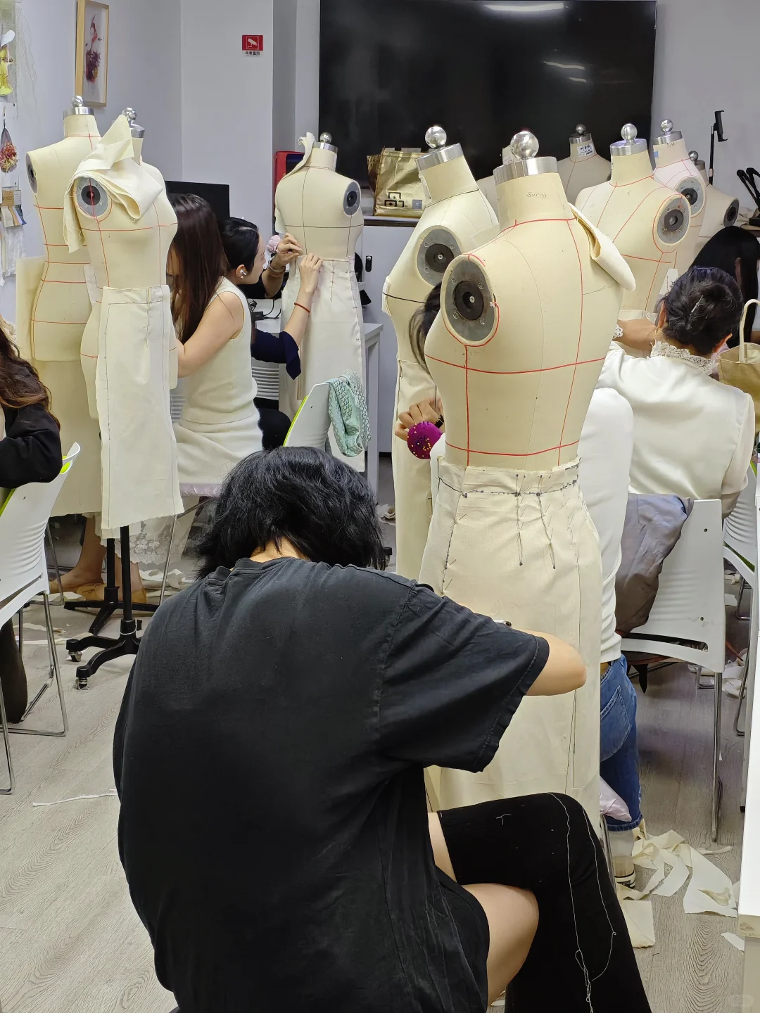 上海在哪学立体剪裁，模特人台，ET打版培训