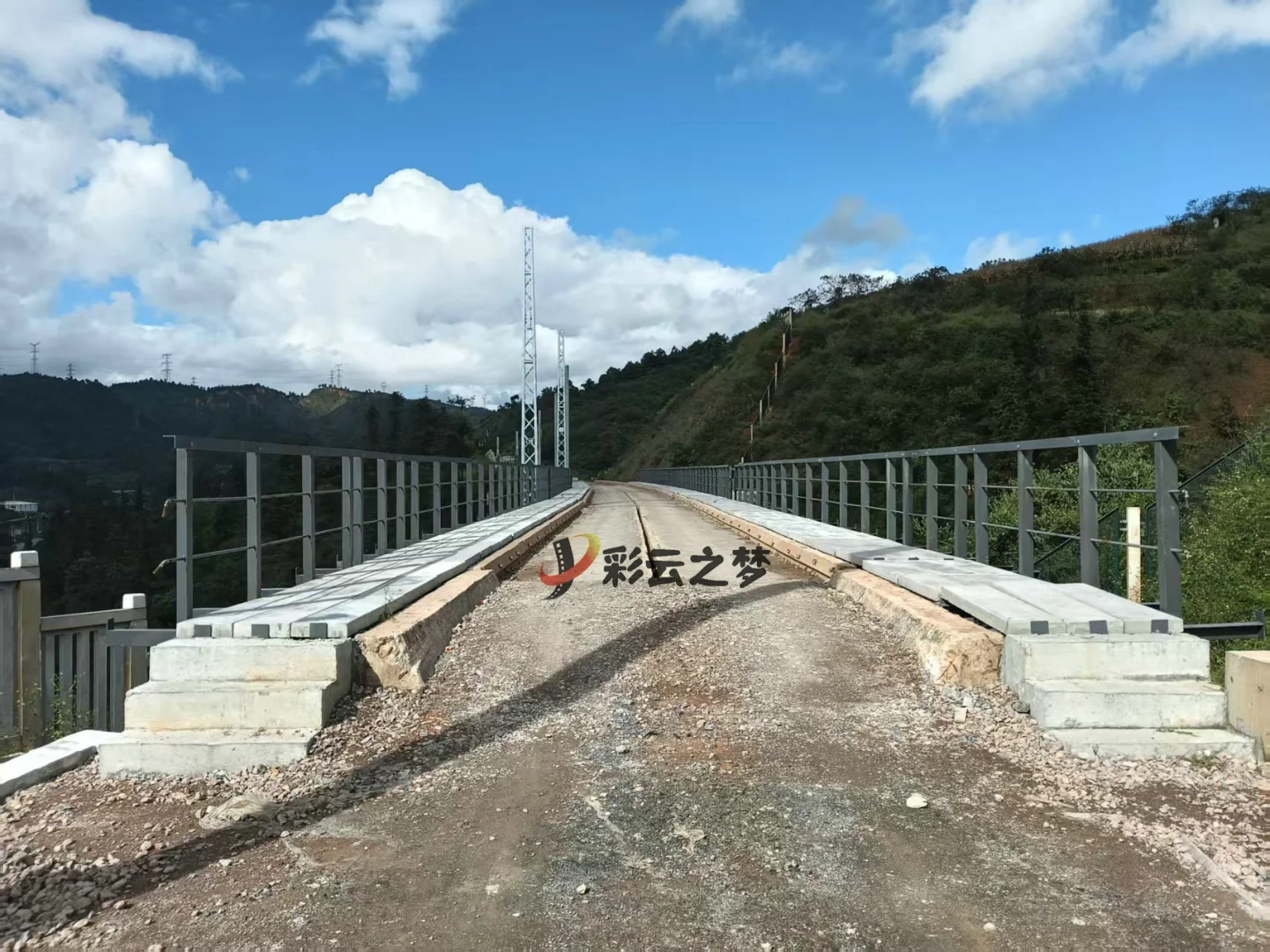 探访老昆玉铁路18公里附近电气化改造