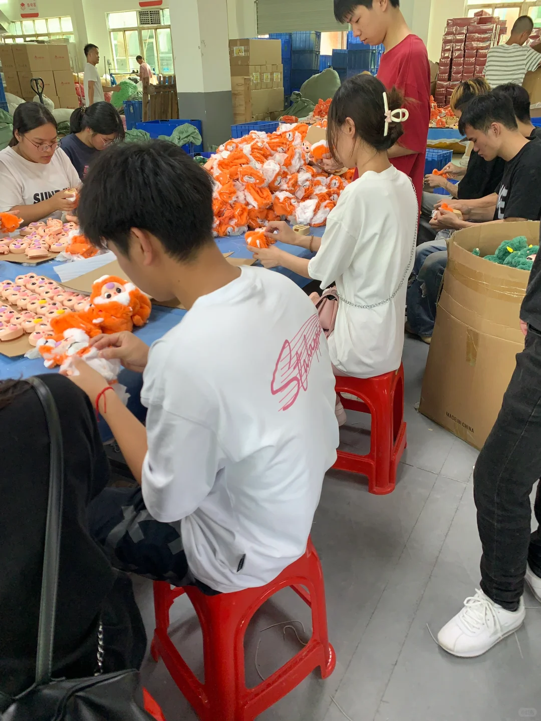 毕业后在东莞玩具厂做暑假工一个月5300