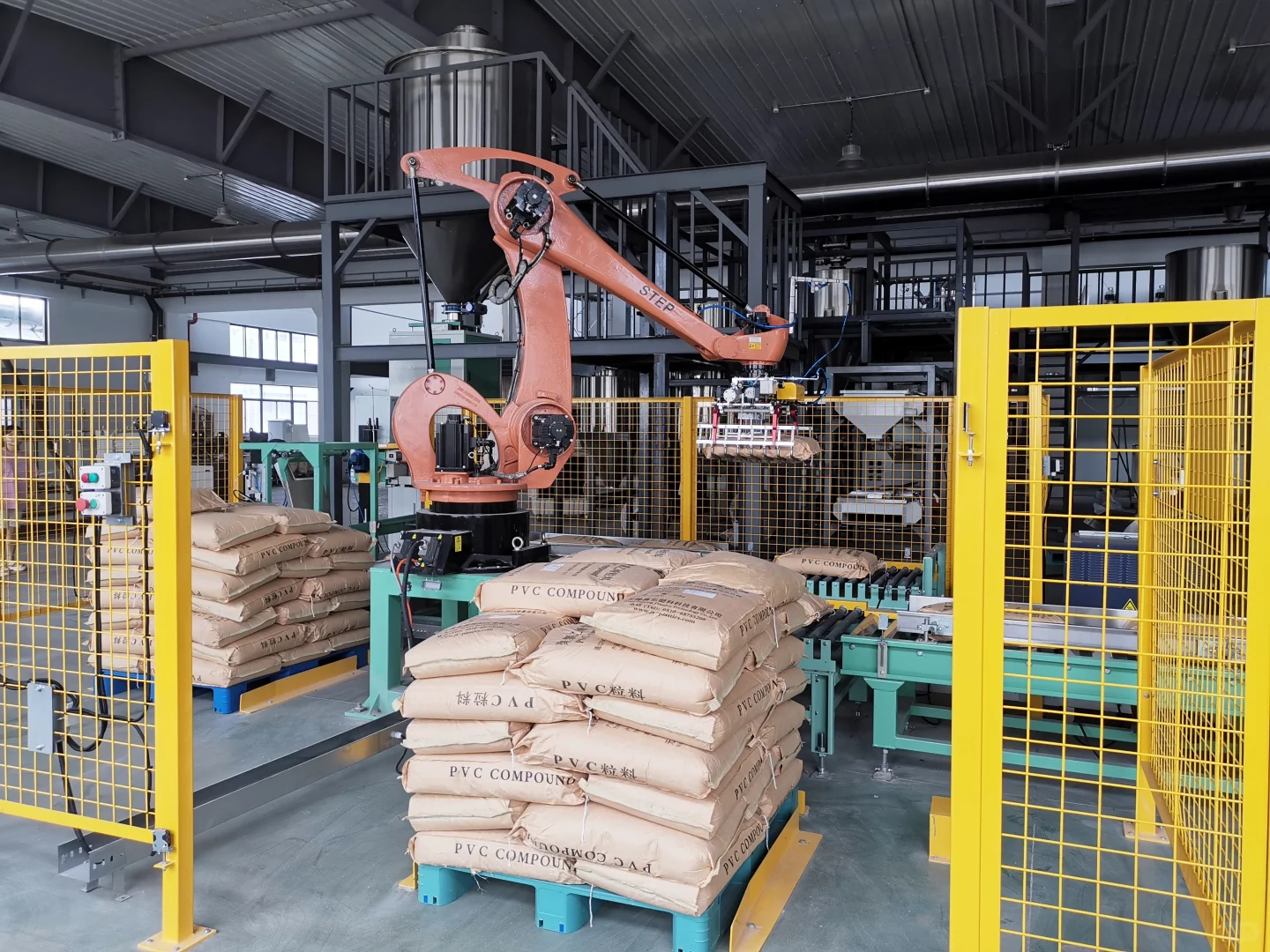 无锡嘉弘 PVC 硬质颗粒：现代工业的坚固基石