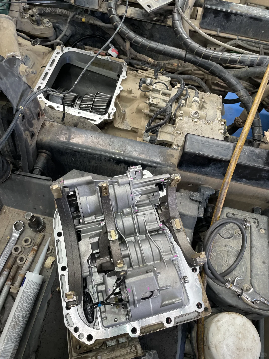 ??卡车机械师的一天