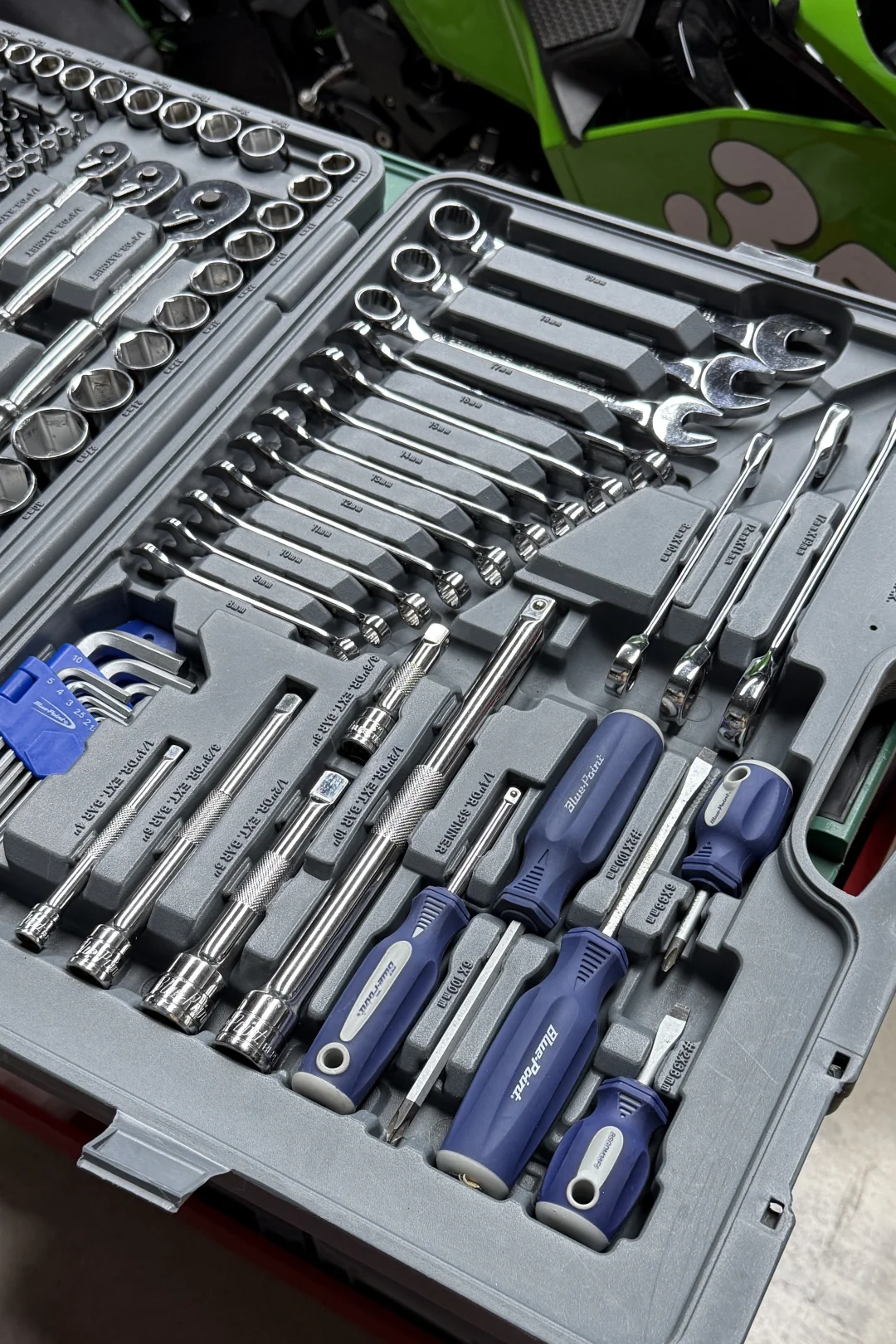 这套用了5年了 该清洁一下了