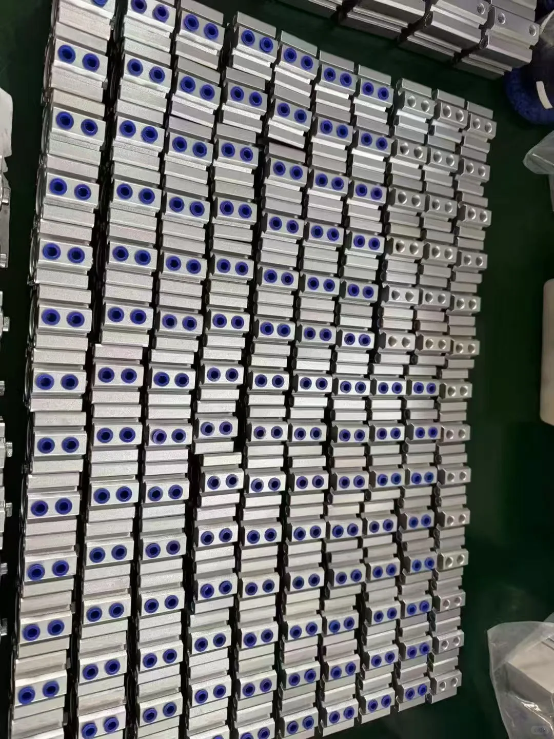 薄型气缸SDA系列