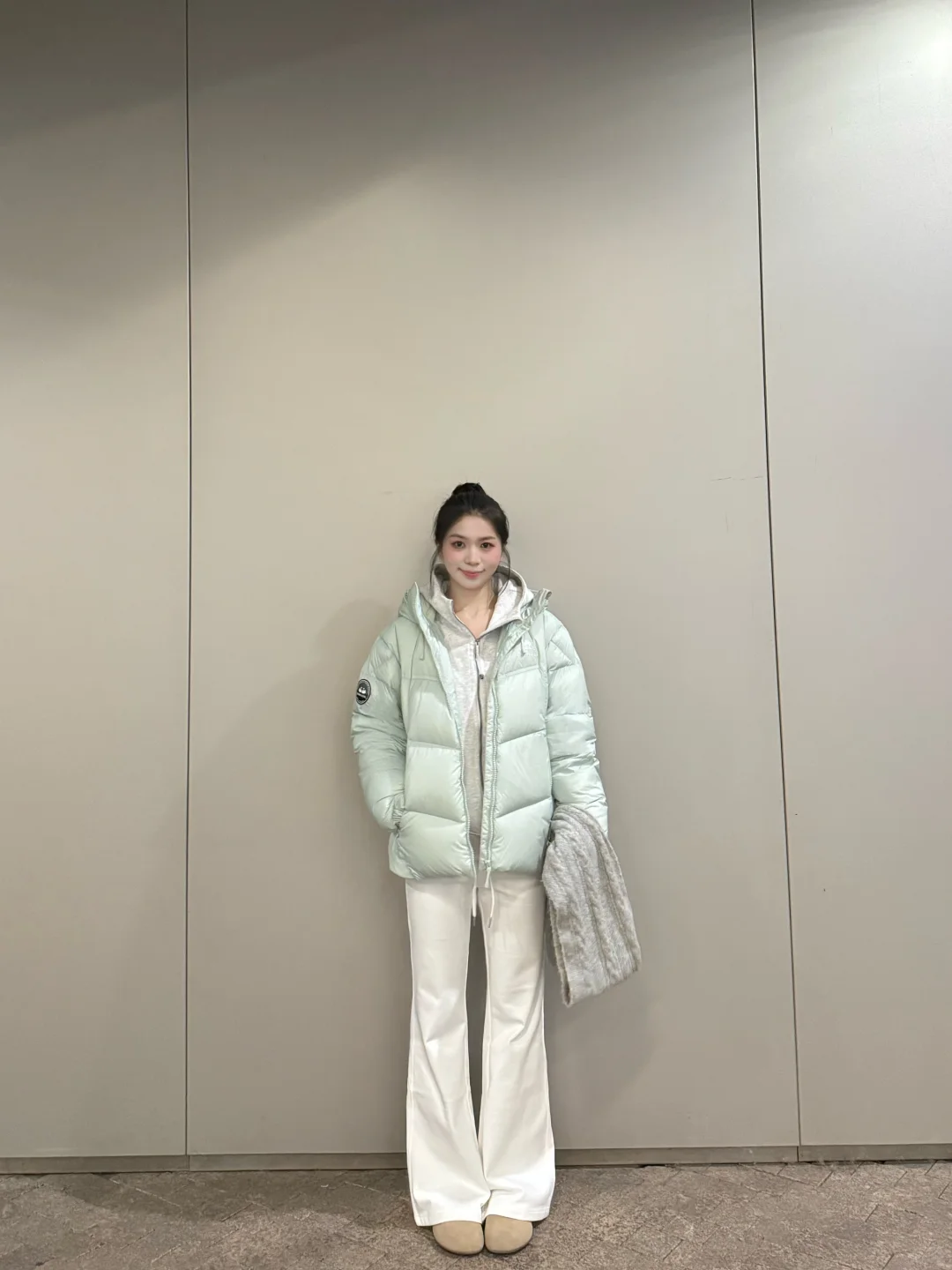 冬天实用穿搭 鹅绒服➕微喇裤 简约韩系！