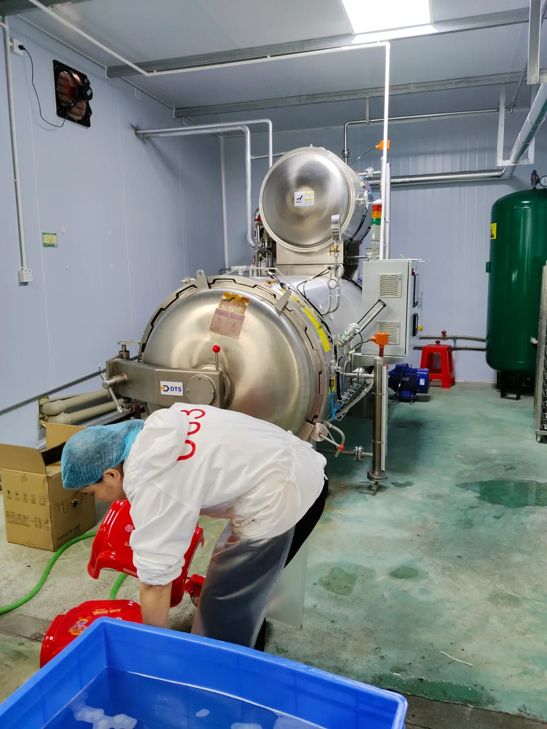 考察预制菜现场，老板都话今年生意唔好做