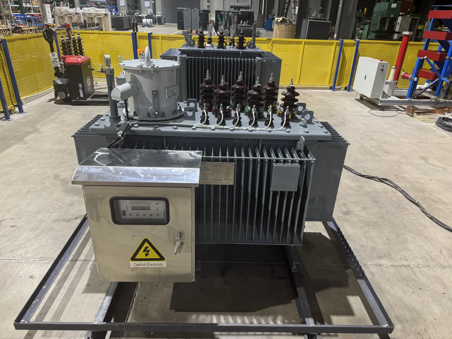 SVR-3150/8-10三相线路调压器