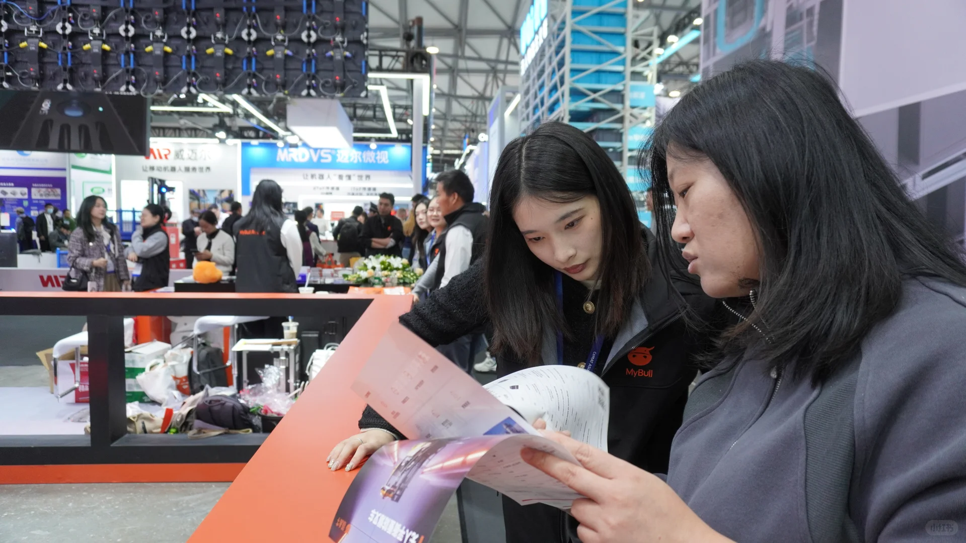 铁木牛无人物流机器人&CeMAT上海展