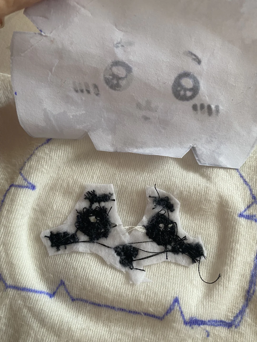 面皮刺绣完如何精准定位裁剪面皮啊啊