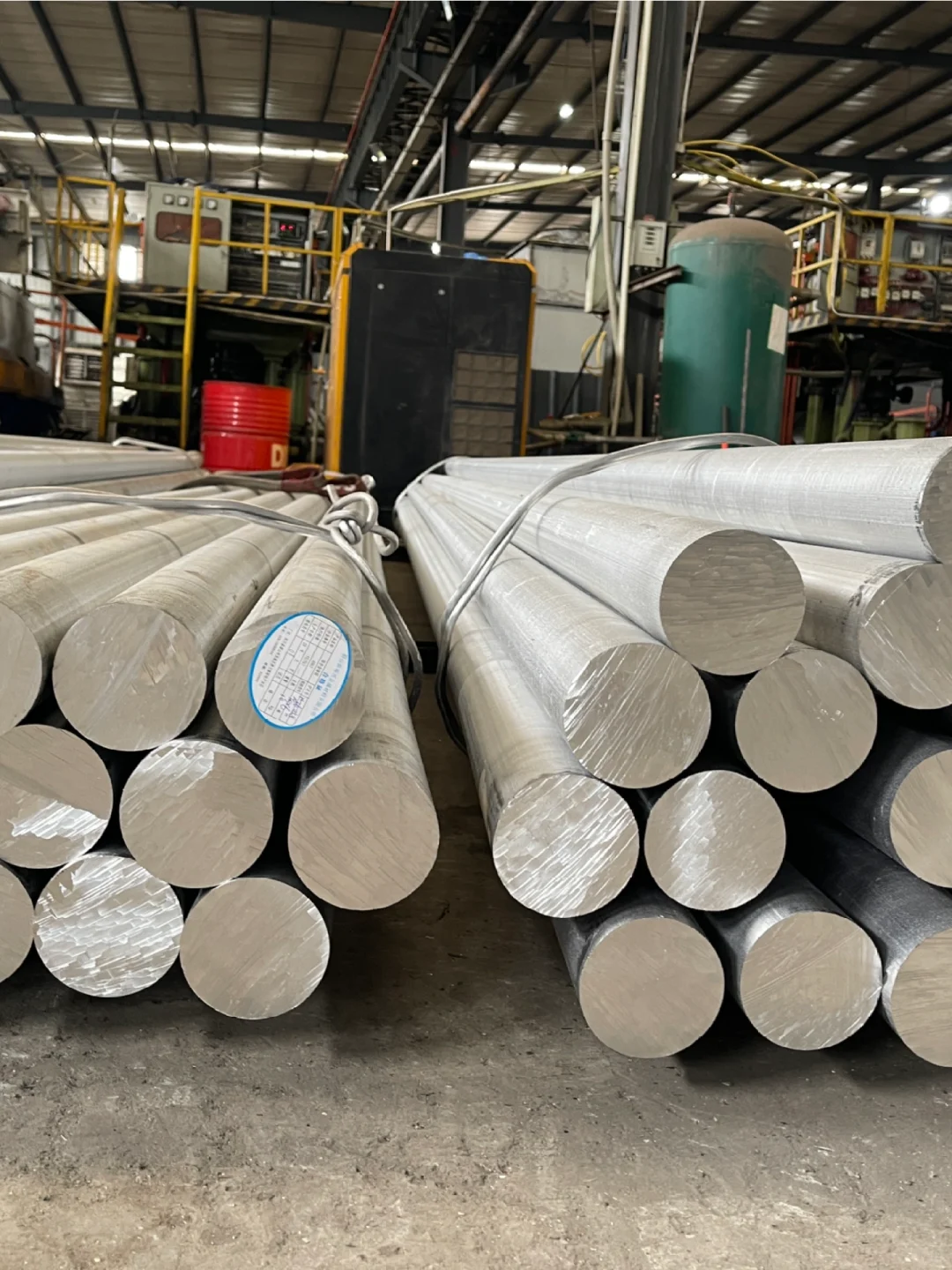 成都封窗，打卡真正的原生铝材门窗源头工厂！