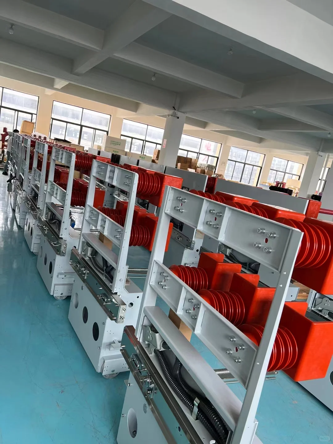 我的天啊 锦坤电气变成这样了