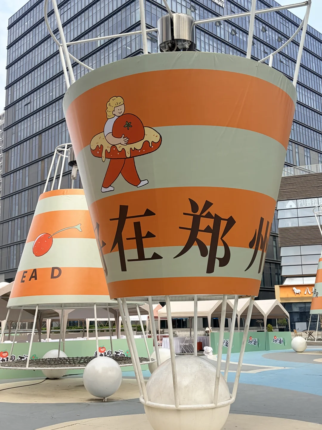 美好的面包市集也太好看了！