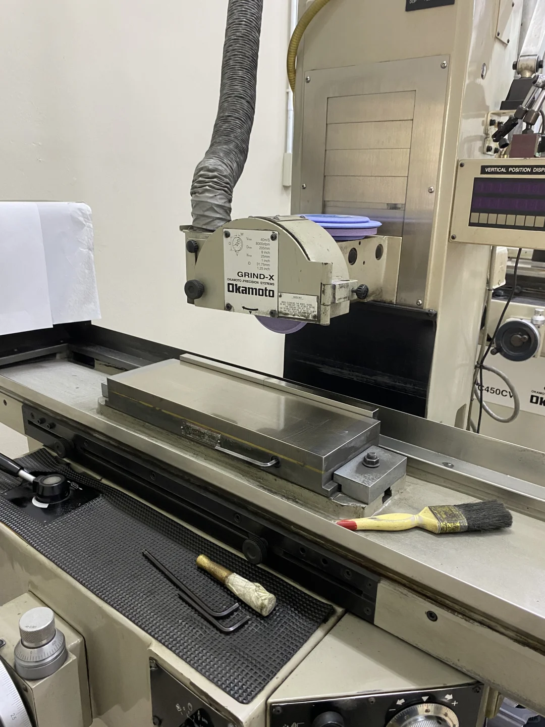 高精度的产品少不了磨床的工序