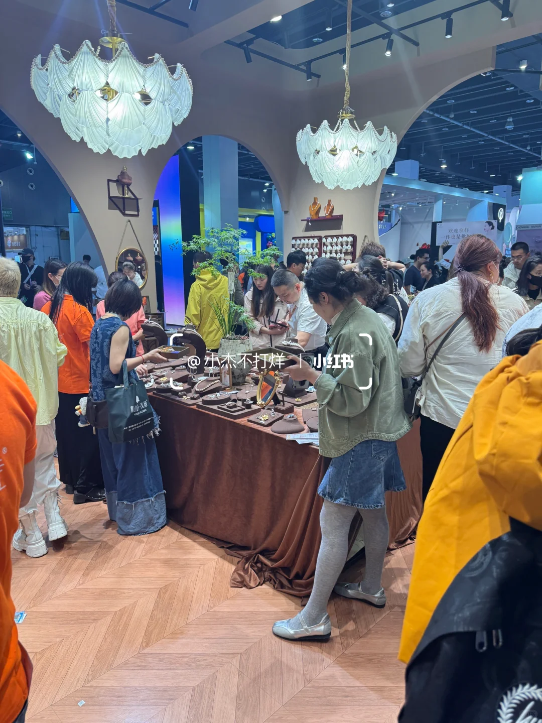 义乌饰品展太炸了?商学院+时装秀,必冲?️