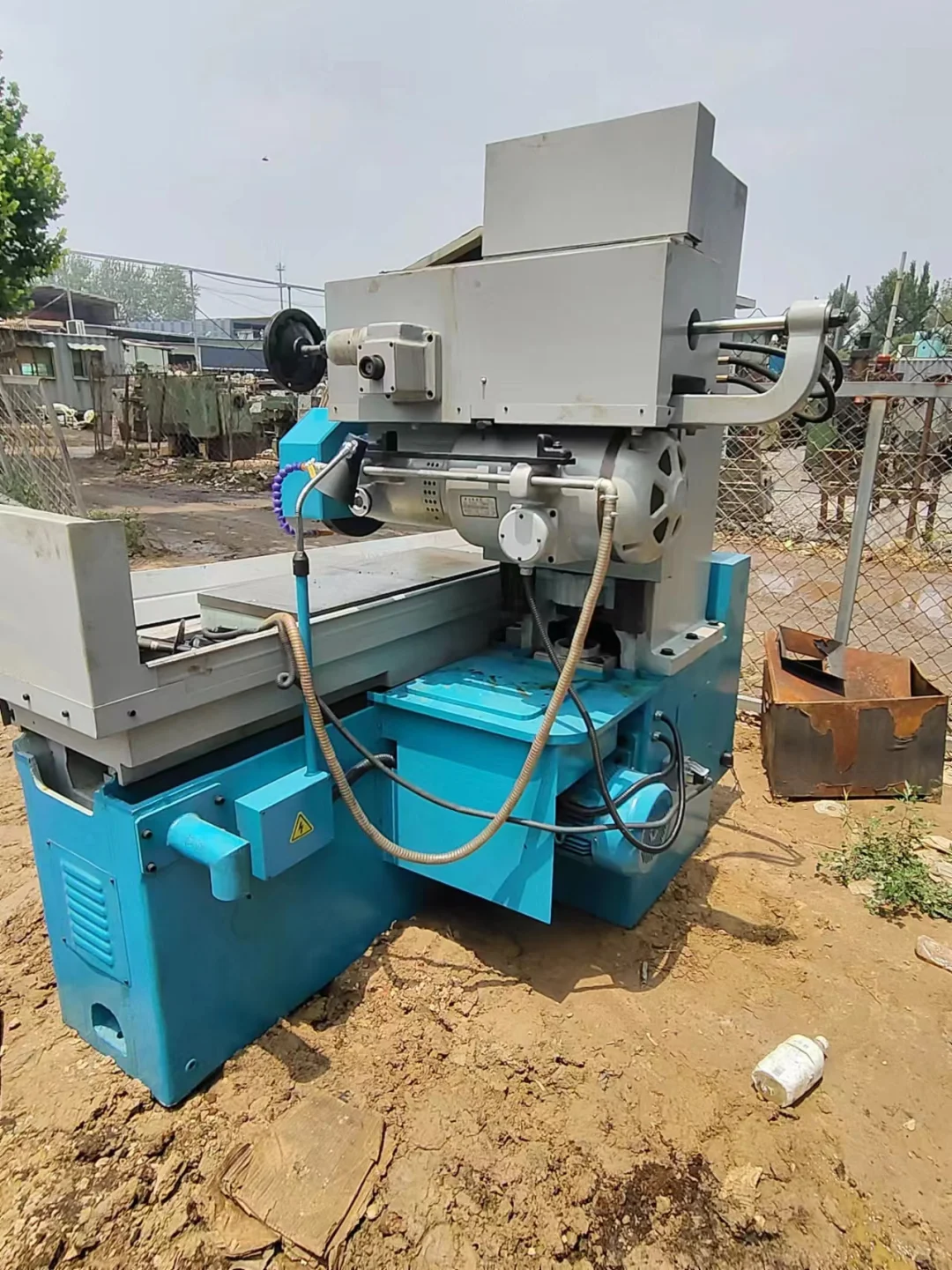 桂北7140平面磨床