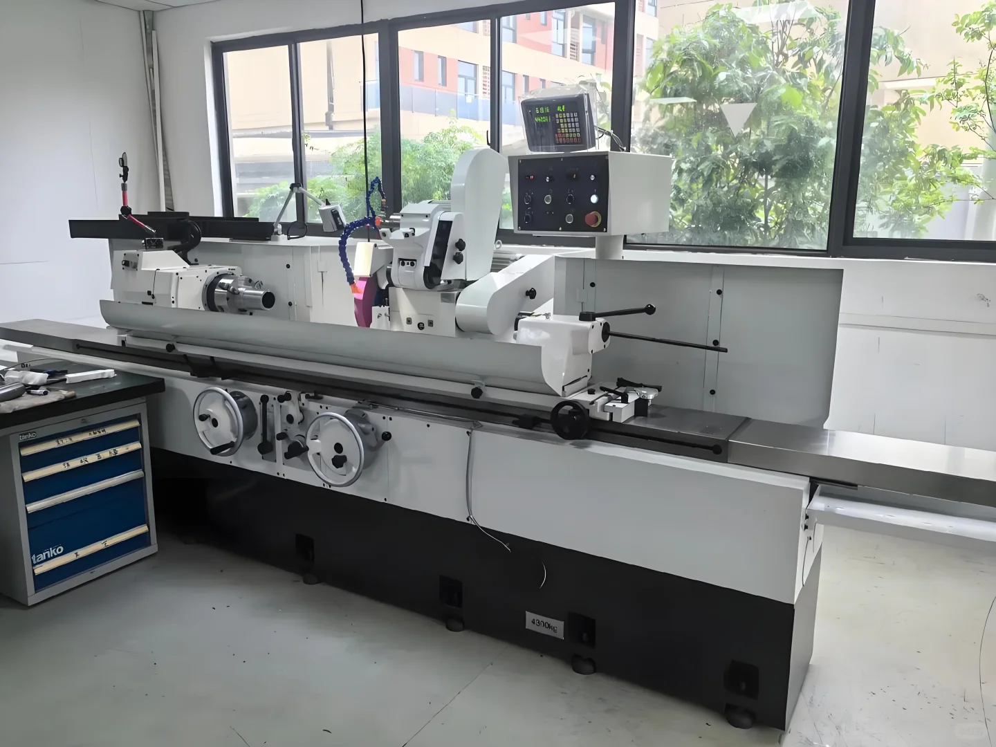 全国上门求购几台二手机床设备，工厂自己用