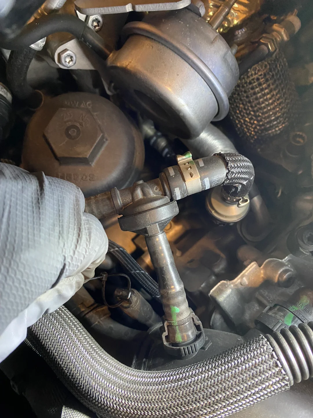 挑战汽修新高度 #保时捷卡宴 换油保养