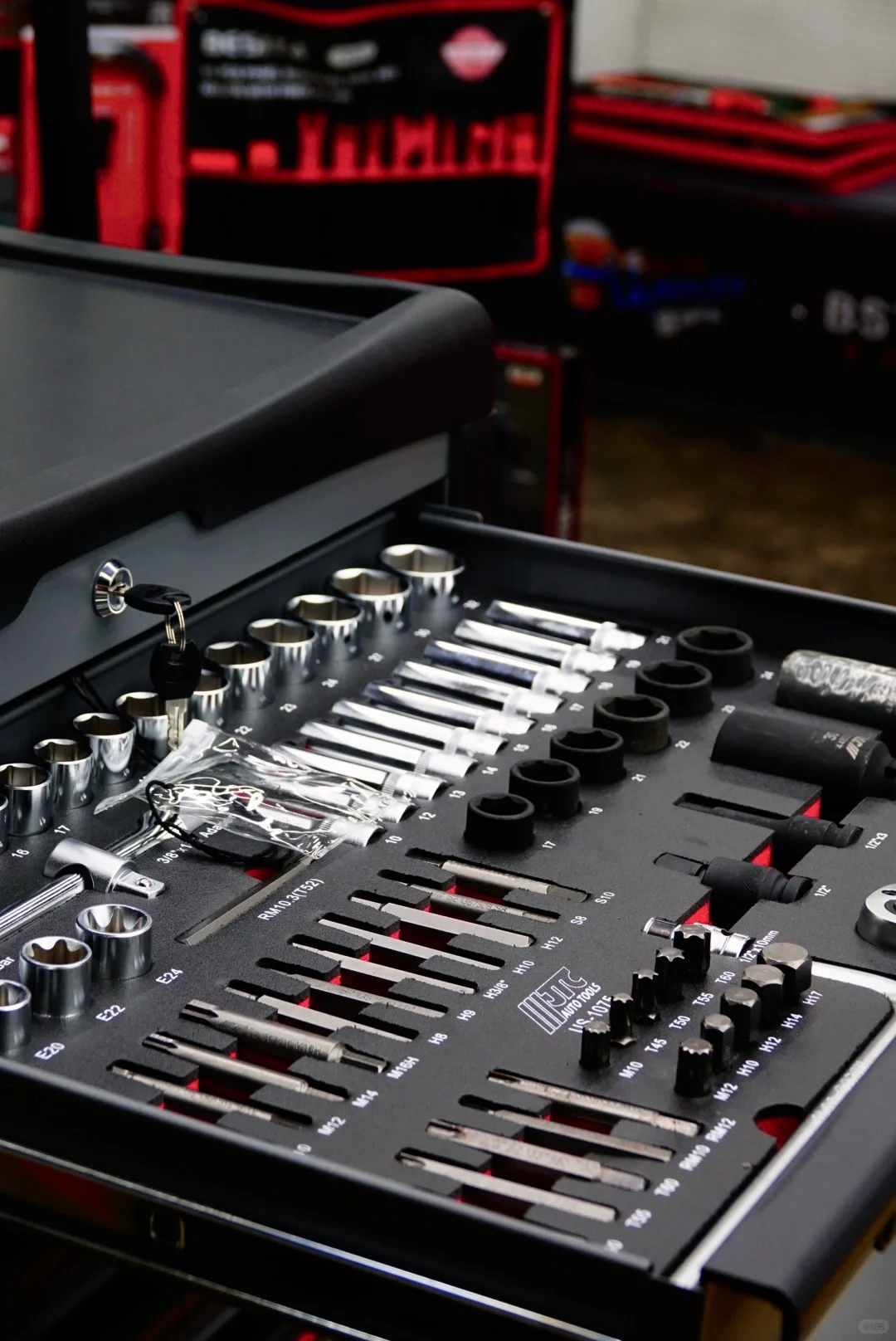 全品维修工具车