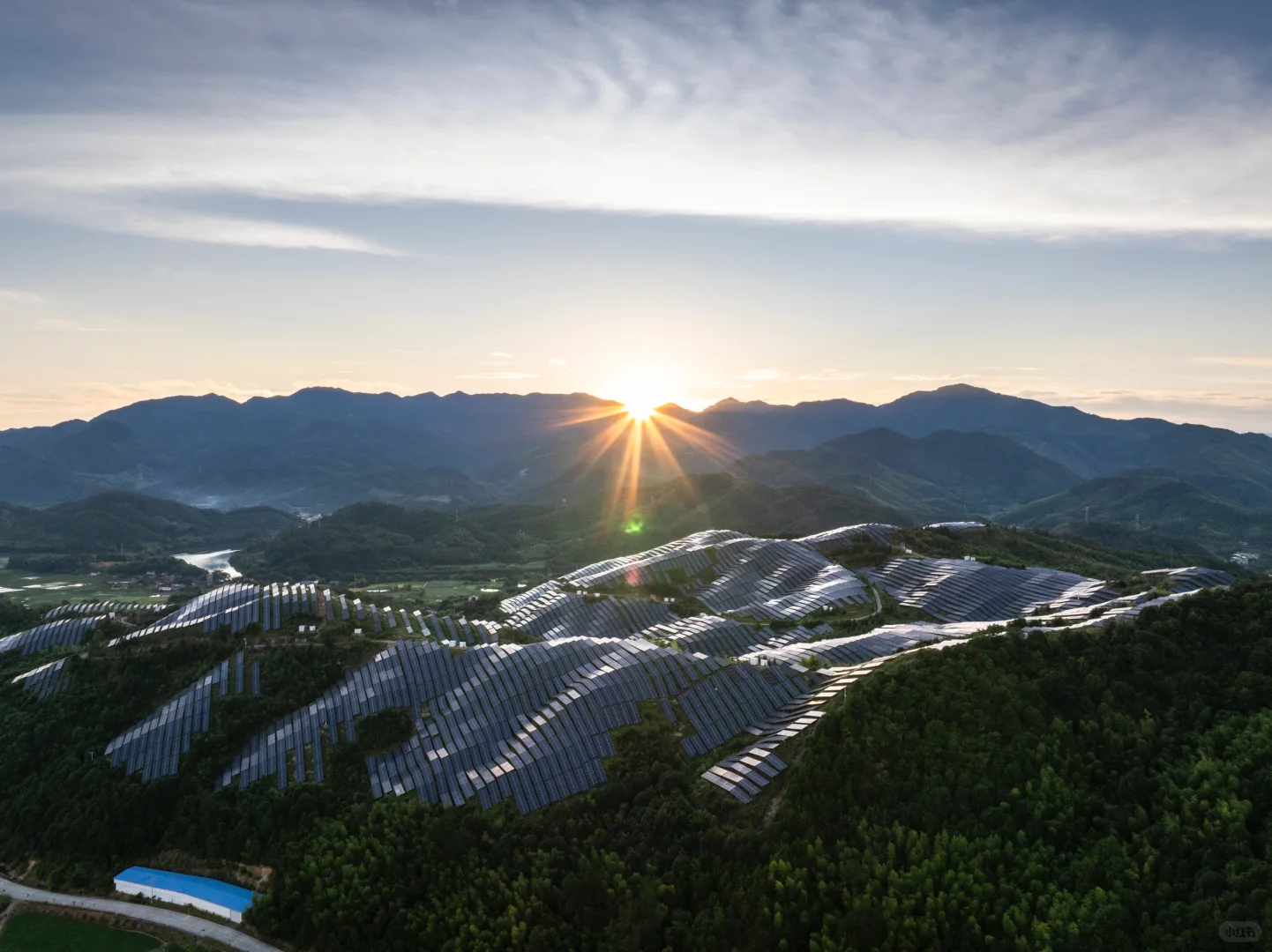 太阳能光伏发电站拍摄