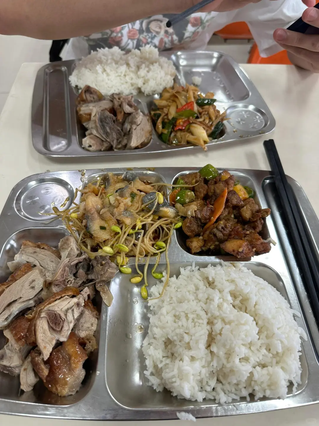 毕业后在东莞电子厂做暑假工一个月5300