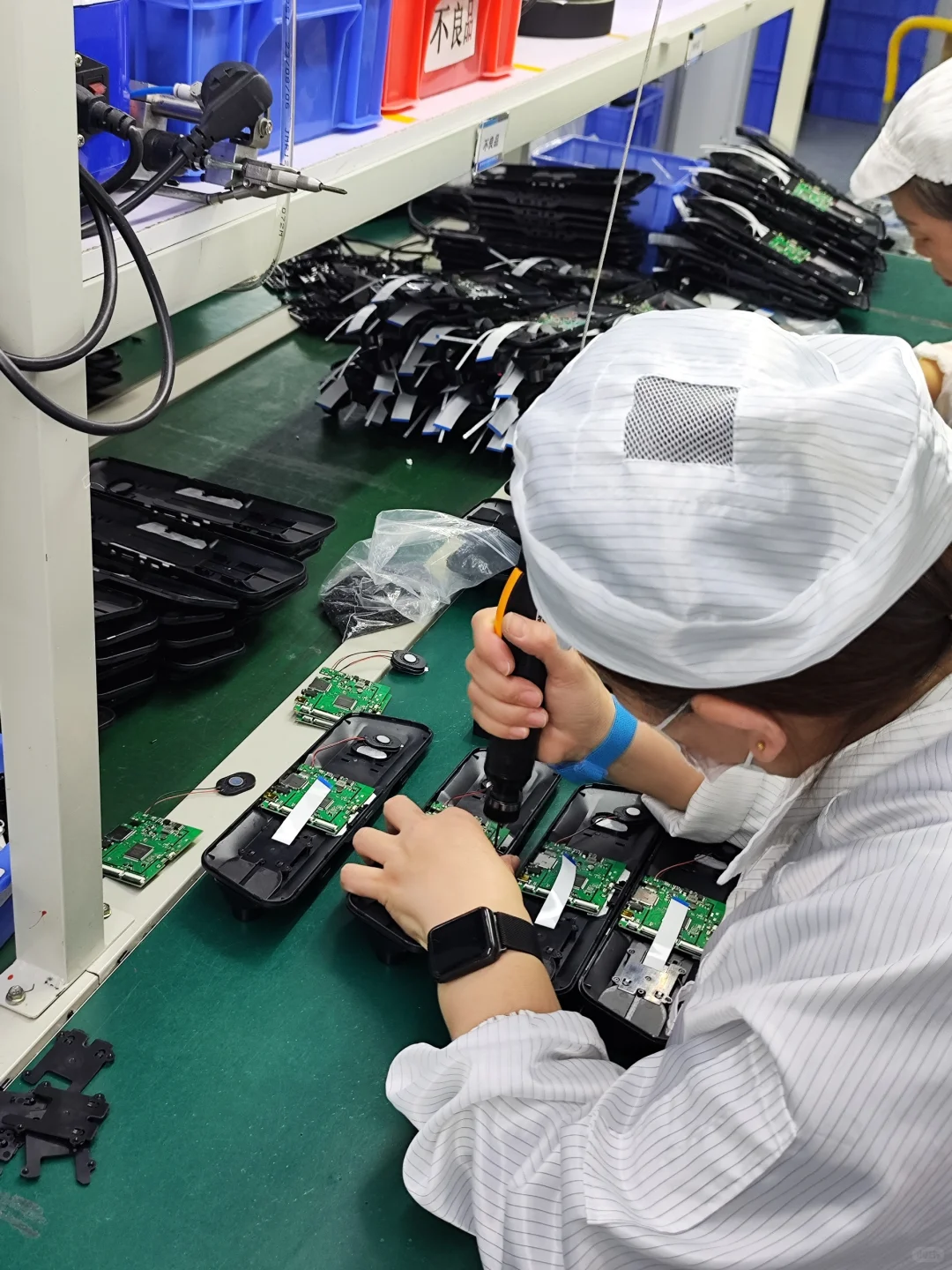 记录行车记录仪生产线的一天