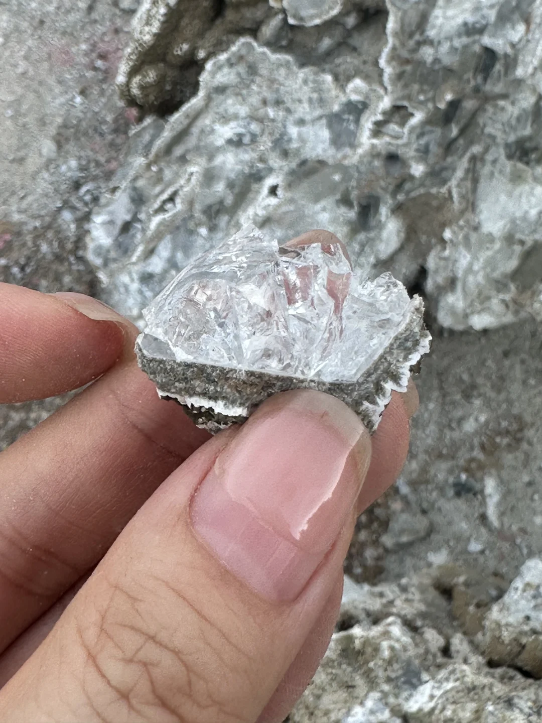 这是什么矿？会有辐射吗？