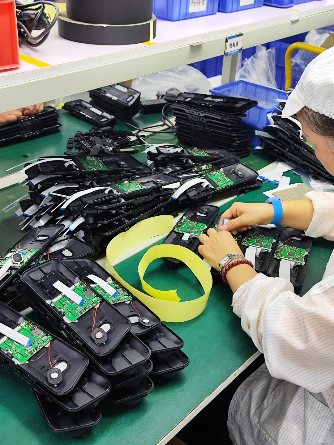 记录行车记录仪生产线的一天