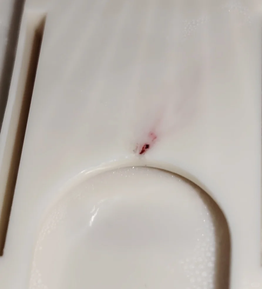 加热杯盖上的，不会是血吧